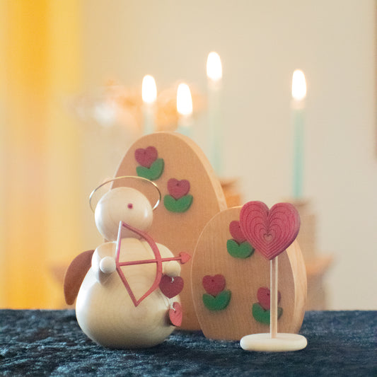 Engel Amor bei der Arbeit