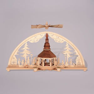 Seiffener Kirchenpyramide im Bogen