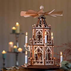 Gotikpyramide (zweistöckig)