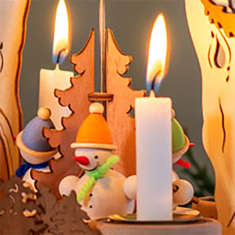 Pyramide mit Schneemännern