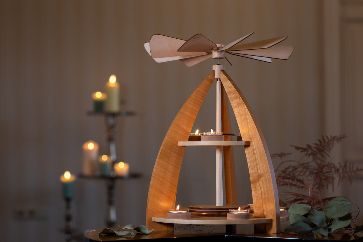 Weihnachtspyramide ohne Figuren (natur, 2-stöckig)