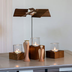 Würfelpyramide „Trio“ mit Dekoration